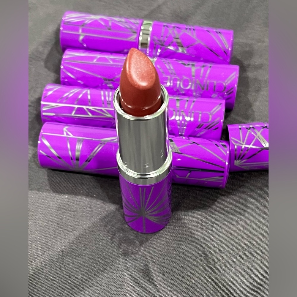 Clinique Pop Lip Color+ Primer: Bare Pop 02